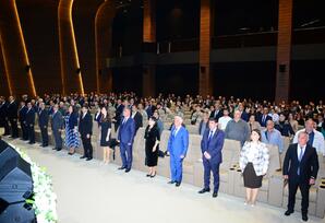 Ulu Öndərin ömür yolu Vətənə və xalqa sədaqət nümunəsidir FOTOLAR
