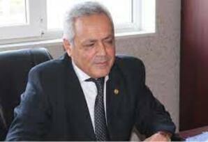 TARİX YAZAN BÖYÜK ŞƏXSİYYƏT DƏYİRMİ MASA