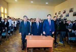 Ulu Öndər uşaqlara böyük qayğı və diqqət göstərib FOTOLAR