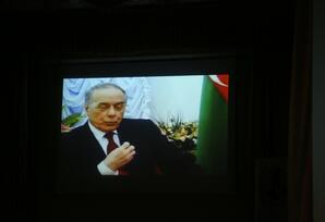 “Dünyanı heyrətə salan insan” FOTOLAR