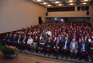 “Üfüqlərdə doğan günəş” FOTOLAR