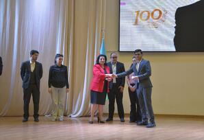 ATU-da Ulu Öndər Heydər Əliyevin 100 illik yubileyi münasibəti ilə tədbir keçirilib FOTOLAR