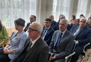 Qubanın Uşaq İncəsənət məktəbində Ulu Öndərin yubileyi təntənəli şəkildə qeyd olunub FOTOLAR