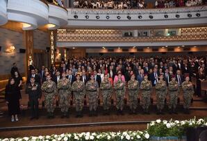Nəsimi rayonunda Ulu Öndərin 100 illiyinə həsr olunmuş tədbir keçirilib FOTOLAR