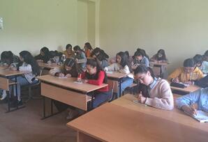 Gədəbəydə "Heydər Əliyev ili" çərçivəsində dəyirmi masa keçirilib FOTOLAR