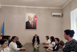 Samuxda Müstəqillik Gününə həsr edilmiş tədbir keçirilib FOTOLAR