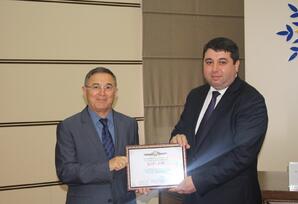 Milli dövlətçiliyimizin xilaskarı ŞƏRH