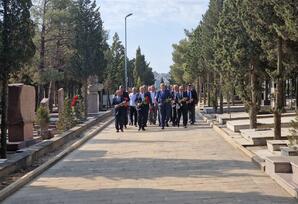 Vətən Müharibəsi Şəhidlərinin əziz xatirəsi yad olundu FOTOLAR