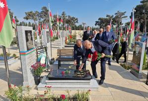 Vətən Müharibəsi Şəhidlərinin əziz xatirəsi yad olundu FOTOLAR