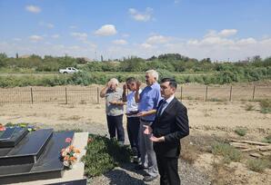 Biləsuvarın İsmətli kəndində görüş keçirilib FOTOLAR