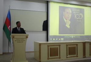 Samuxda gənc partiya fəalları Heydər Əliyev Mərkəzini ziyarət ediblər FOTOLAR