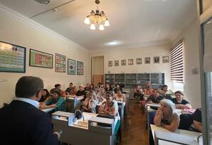 Nəsimi rayonunda YAP üzvləri ilə görüş keçirilib FOTOLAR