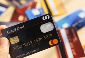 Kredit kartı məngənəsi: yararlı, ya zərərli?