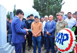 Şəhid Əsəd Məmmədov 30 il sonra torpağa tapşırılıb FOTOLAR