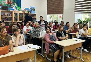 Nəsimidə Yeni Azərbaycan Partiyası fəalları ilə görüş keçirilib FOTOLAR
