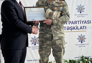 “Şanlı Zəfər tarixi: praqmatik gənclər siyasəti və milli vətənpərvərlik dəyərləri”