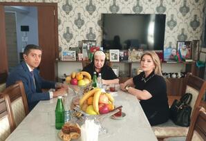 YAP Nəsimi rayon təşkilatının nümayəndələri şəhid ailələrini ziyarət ediblər FOTOLAR