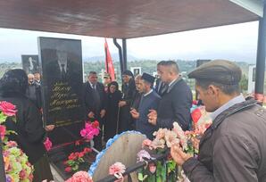 Gədəbəyin Arıqıran kəndində şəhid Nəcəf Hüseynovun məzarı ziyarət olunub FOTOLAR