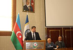 “Ulu öndər Heydər Əliyev: həyatın unikal səhifələri” FOTOLAR