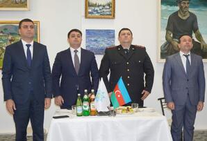 Prezident yalnız öz xalqına arxalanır FOTOLAR
