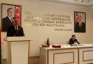 “18 Oktyabr - Azərbaycanın Dövlət Müstəqilliyinin Bərpası Günüdür” FOTOLAR