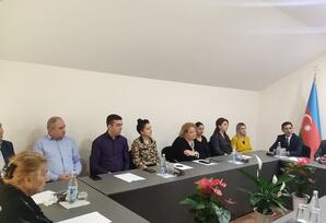 Sabunçu rayonunda partiya fəalları ilə görüş keçirilib FOTOLAR