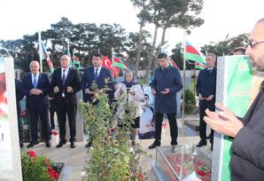 Şəhid Natiq Baxşəliyevin əziz xatirəsi yad olunub FOTOLAR