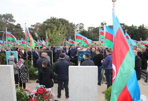 Yasamal rayonunda şəhidlərin əziz xatirələri yad olunub FOTOLAR