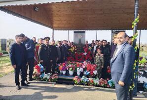 Şəhidlərin anım günündə xatirələri yad edildi FOTOLAR