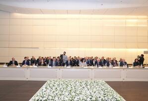YAP İdarə Heyətinin genişləndirilmiş iclası keçirilir - FOTO