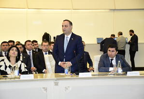 YAP İdarə Heyətinin genişləndirilmiş iclasında cənab İlham Əliyevin prezidentliyə namizədliyi irəli sürülüb  - FOTOLAR