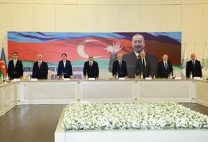 YAP İdarə Heyətinin genişləndirilmiş iclasında cənab İlham Əliyevin prezidentliyə namizədliyi irəli sürülüb  - FOTOLAR