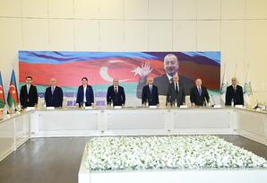 YAP İdarə Heyətinin genişləndirilmiş iclasında cənab İlham Əliyevin prezidentliyə namizədliyi irəli sürülüb  - FOTOLAR