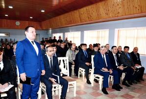 Bütün müraciətlər diqqət mərkəzindədir