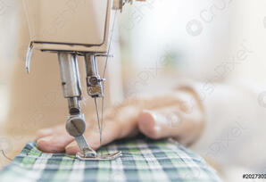 İynə saplaya bilməyən qızlar