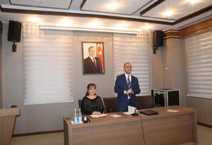 Erkən və qohum nikahları ciddi fəsadlar yaradır FOTOLAR