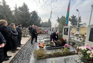 Şəhid Babayev Elvin Əkbər oğlunun doğum günündə əziz xatirəsi yad edildi - ŞƏRH