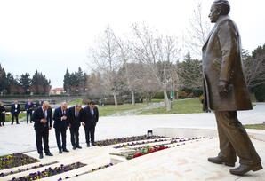 YAP Binəqədi rayon təşkilatının yaradılmasının 31-ci ildönümü və 8 Mart-“Beynəlxalq Qadınlar Günü” münasibətilə tədbir keçirildi - ŞƏRH