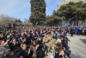 Yasamal rayonunda Novruz bayramı ilə əlaqədar şənlik baş tutub - FOTOLAR