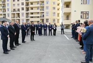 Neftçilərə yeni mənzillər təqdim edilib - FOTOLAR