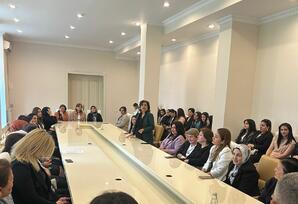 “Ulu Öndər Heydər Əliyev və Azərbaycanda qadın siyasəti” FOTOLAR