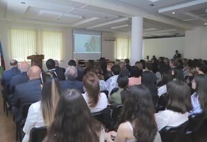 Nəsimidə Müstəqillik Gününə həsr edilmiş tədbir keçirilib FOTOLAR