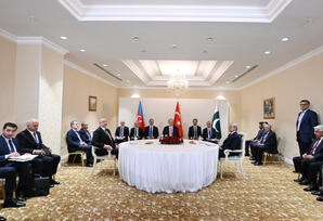 Astanada Azərbaycan, Türkiyə və Pakistan liderləri arasında üçtərəfli görüş başlayıb