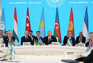 Prezident İlham Əliyev TDT-nin Dövlət başçılarının qeyri-rəsmi Zirvə görüşündə iştirak edir - FOTOLAR