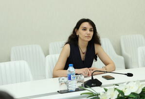 UNEC-də yaz imtahan sessiyasının sonuncu “Açıq Qapı” günü keçirilib