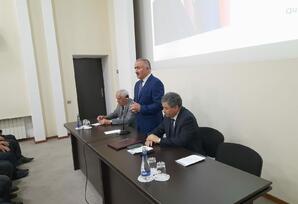 Qusarda Ümummilli lider Heydər Əliyevin siyasi hakimiyyətə  gəlişinin 55 ci ildönümünə həsr olunmuş konfrans keçirildi ŞƏRH