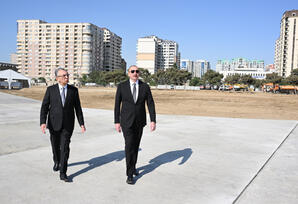 Prezident Bakıda “Gənclik” metrosu yanında yaradılan yeni parkda işlərin gedişi ilə tanış olub - FOTOLAR