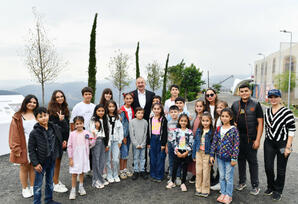 LAÇIN: bir güllə atmadan azad edilən yurd yerimiz