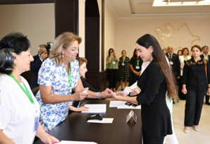 Prezident İlham Əliyev, birinci xanım Mehriban Əliyeva və qızları Leyla Əliyeva səs veriblər