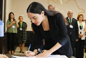 Prezident İlham Əliyev, birinci xanım Mehriban Əliyeva və qızları Leyla Əliyeva səs veriblər